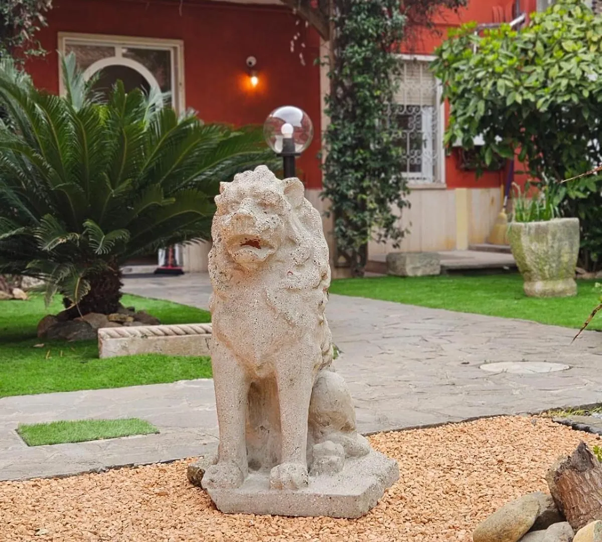 Casa A Verona - Giardino E 3 Posti Auto In Cortile Apartment