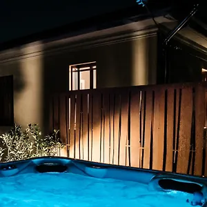 Gasthuis Naboo Luxury, Verona